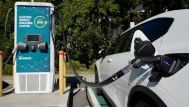 nearly half of us electric vehicle owners are very likely to switch back to gas powered cars study shows 1024x575