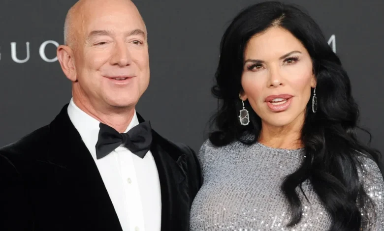 Jeff Bezos Lauren Sanchezs