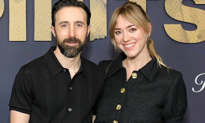 Andrea Bowen and Husband Josh Zuckerman 838 090825 a1ddef29d2ea4ee0b756ff051304992b