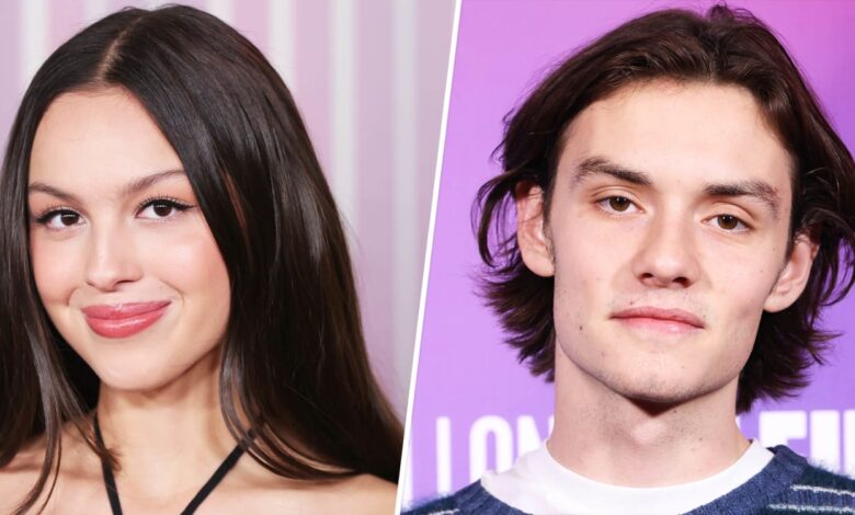 Olivia Rodrigo Louis Partridge te 231214 9119ad 1