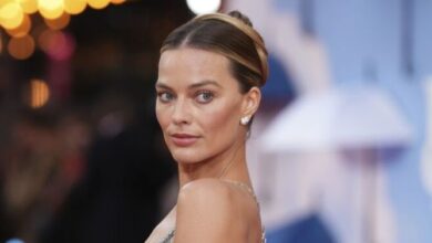 margot robbie ezgif.com crop
