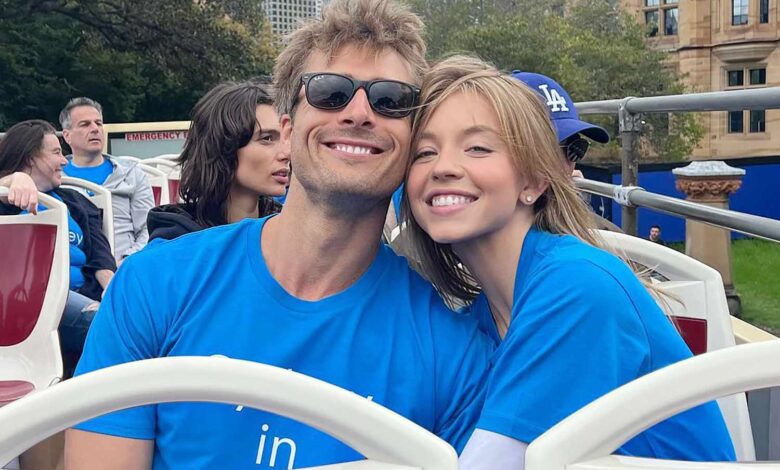 Sydney Sweeney and Glen Powell 041023 a945a08fa9024ceaafd1ab2c0883f937