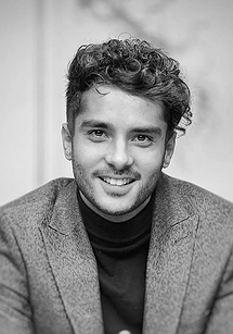 20181203034544 eruds.jpeg.215x307 q100 box 808101145 crop detail