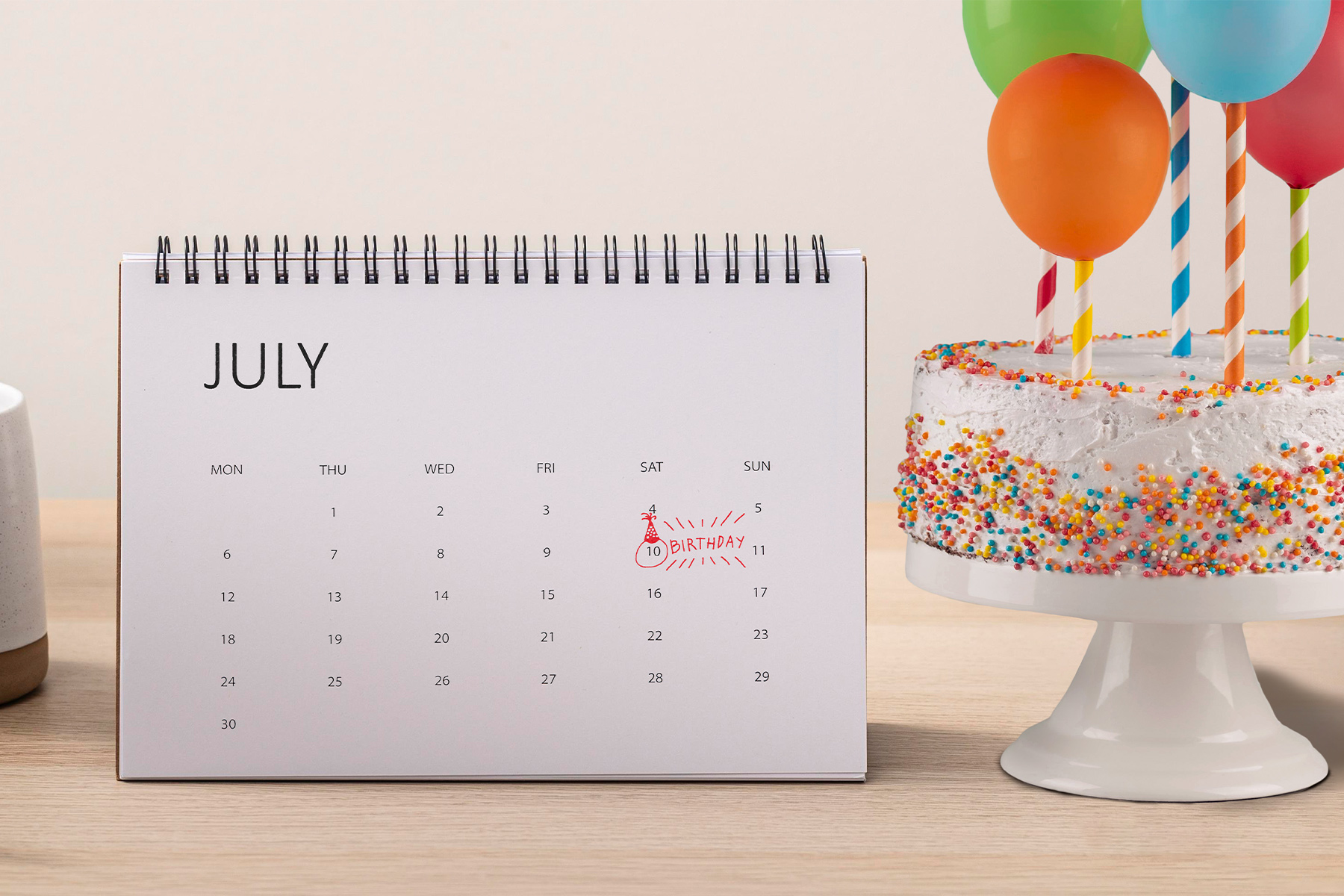 چطور با انتخاب یک تقویم رومیزی خاص، برندت رو جلوی مشتری چشم مشتری نگه داری ؟