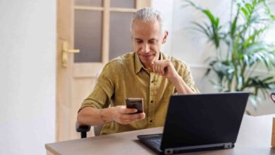 مشاوره روانشناسی آنلاین و تست اختلال شخصیت آنلاین؛ گامی نو در سلامت روان با کلینیک روانشناسی آرون