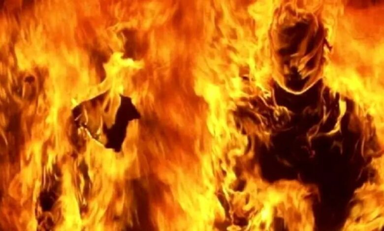 f7b802ce 4993 4e0e 8087 330b3be5457c