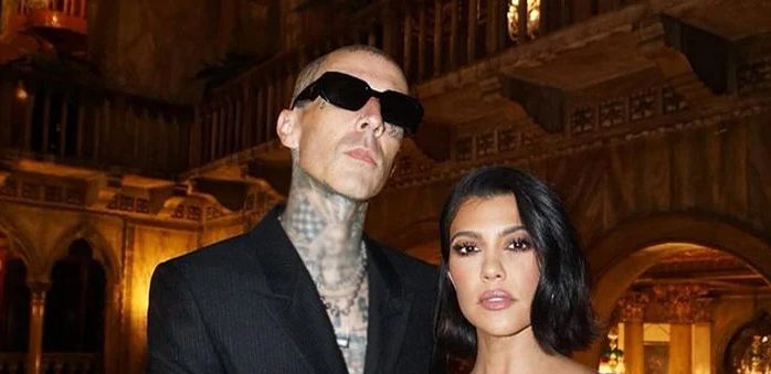 کورتنی کارداشیان و تراویس بارکر در ایتالیا 1 e1653251001746