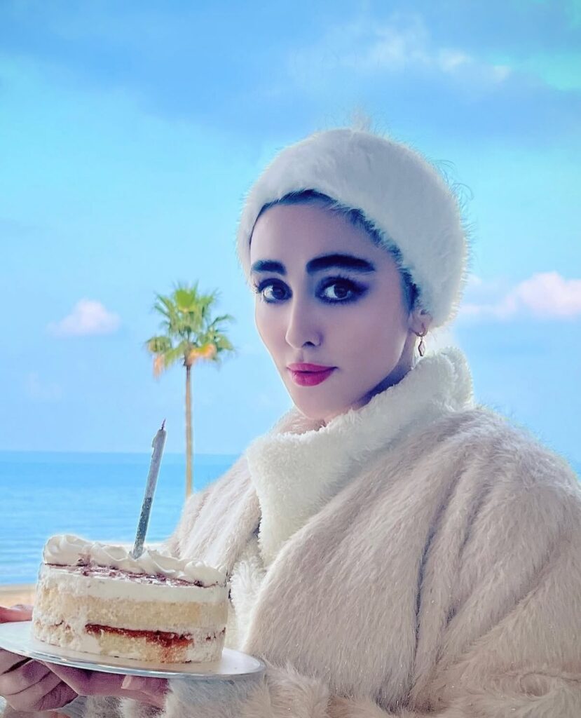 024e9348 a879 42f9 9794 4748939e9552 1