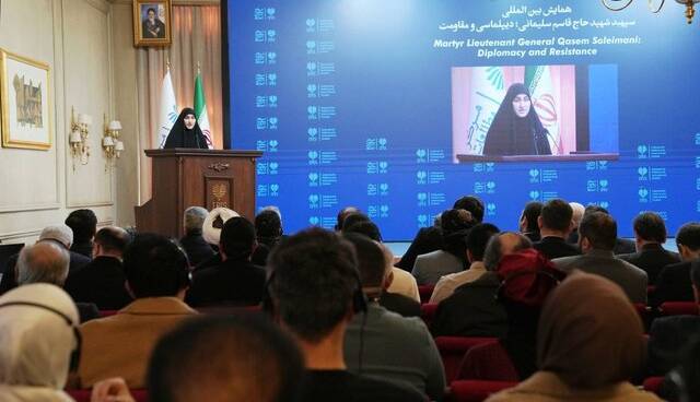 894c21af c979 493e 9842 77c1e1fcb79d