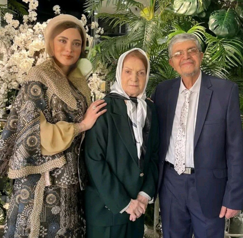 photo 2025 12 10 22 36 15 1