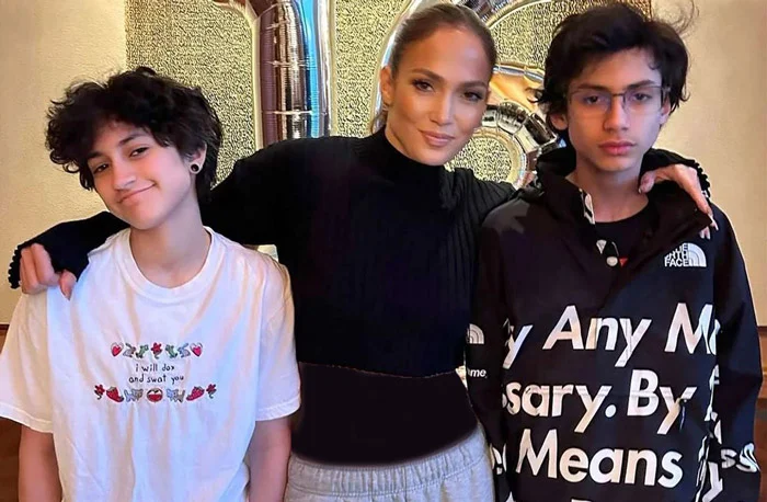 176093265351719 irannaz com