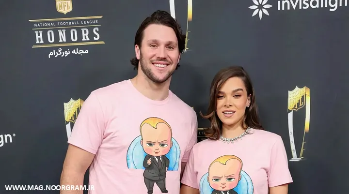 Hailee Steinfeld Is Pregnant