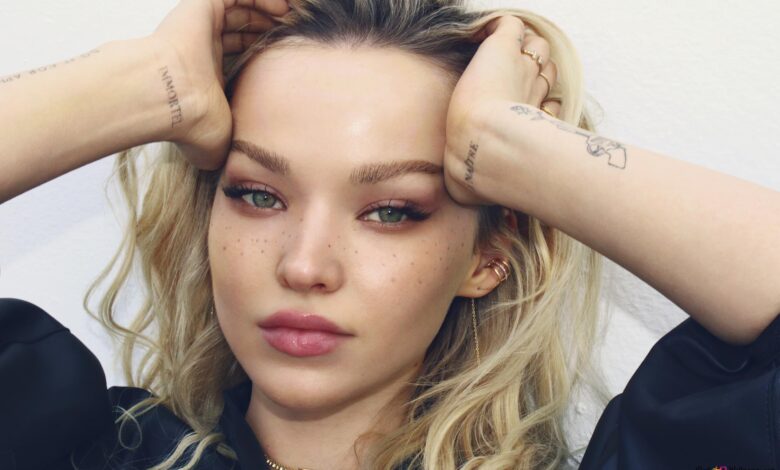 dove cameron gorgeous american singer wallpaper 2560x1600 7