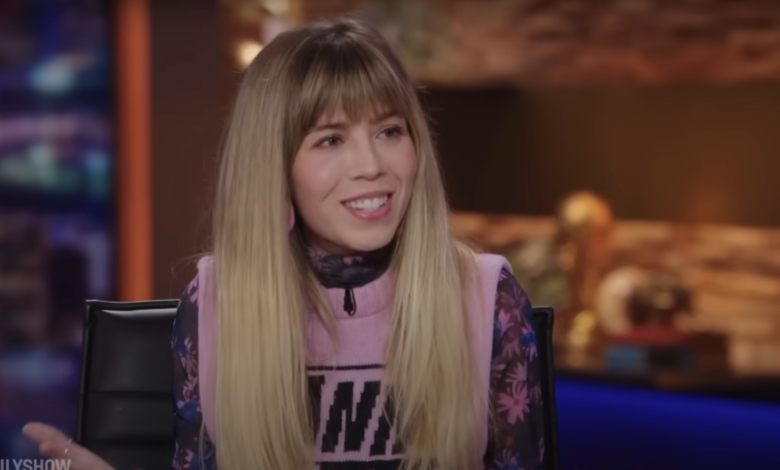 yzabelle.mccurdyentertainment.interviewgraphic 1