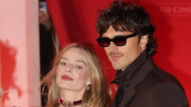 margot jacob paris premiere 100768x432 1