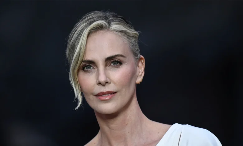 charlizetheron 67455a504a00b9a0d88d2921