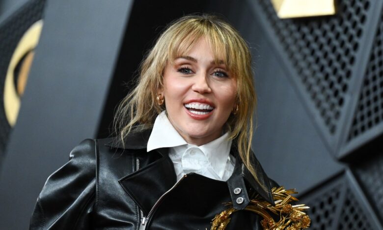GETTY 68th GRAMMY Awards Arrivals ENT GYI2258921416jpg JS1055876385