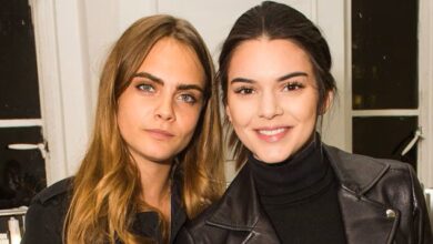 rs 634x1024 150224090418 634.Cara Delevigne Kendall Jenner JR 22415