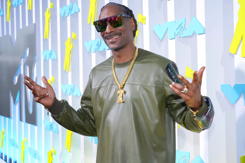 snoop dogg vmas 91026 0f58083560d04253a9517a3e4b4c7b52