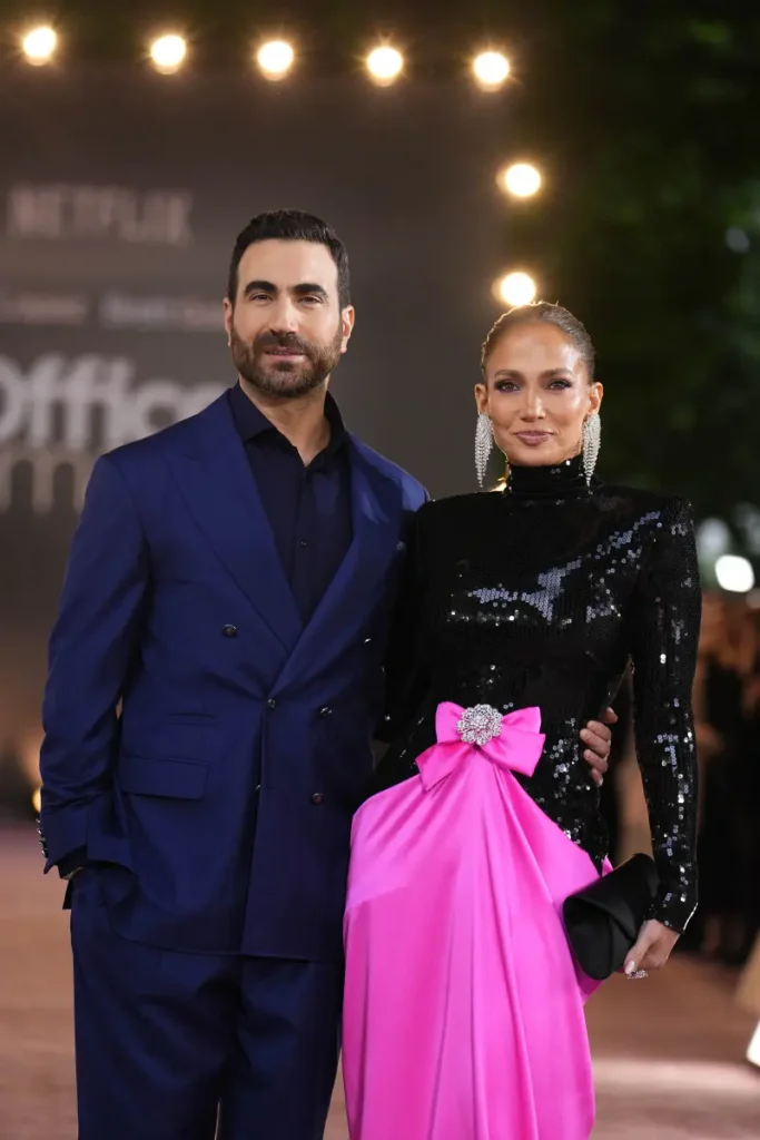 jennifer lopez brett goldstein arriving 145750877